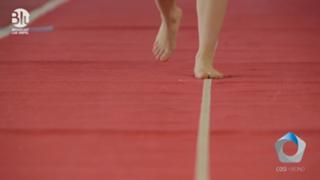 Carlotta Ferlito feet photo thumbnail