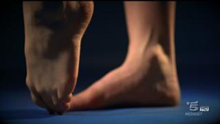 Carlotta Ferlito feet photo thumbnail