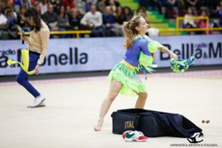 Carlotta Ferlito feet photo thumbnail