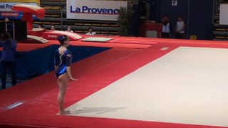 Carlotta Ferlito feet photo thumbnail