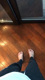 Carlotta Ferlito feet photo thumbnail