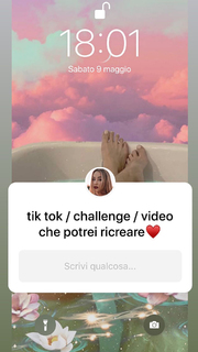 Carlotta Ferlito feet photo thumbnail