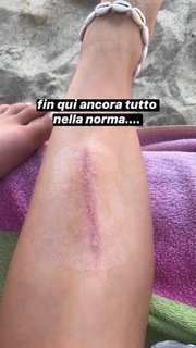 Carlotta Ferlito feet photo thumbnail