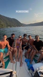 Carlotta Ferlito feet photo thumbnail