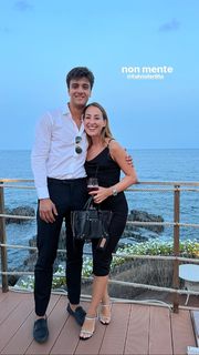 Carlotta Ferlito feet photo thumbnail