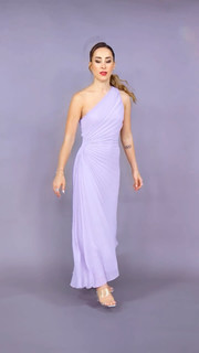 Carlotta Ferlito feet photo thumbnail