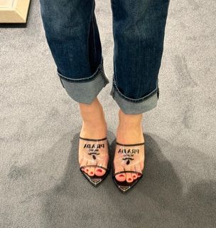 Carlotta Ferlito feet photo 10