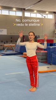 Carlotta Ferlito feet photo 12