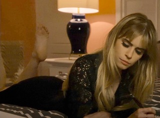 Carlson Young feet photo thumbnail