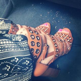 Carly Aquilino feet photo 13