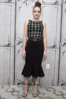 Carly Chaikin feet photo thumbnail