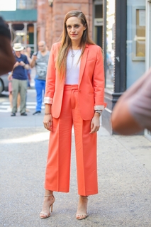 Carly Chaikin feet photo thumbnail
