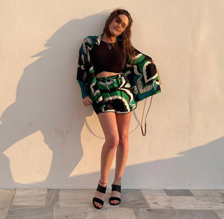 Carly Chaikin feet photo thumbnail