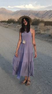 Carly Foulkes feet photo thumbnail