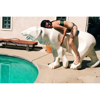 Carly Foulkes feet photo thumbnail