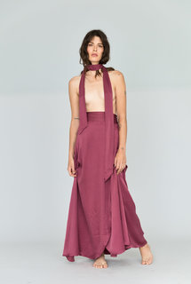 Carly Foulkes feet photo thumbnail