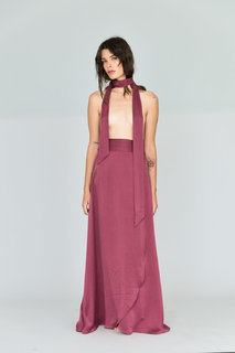 Carly Foulkes feet photo thumbnail