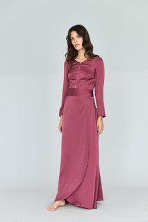 Carly Foulkes feet photo thumbnail