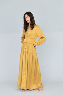 Carly Foulkes feet photo thumbnail