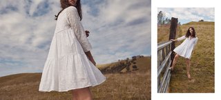 Carly Foulkes feet photo thumbnail