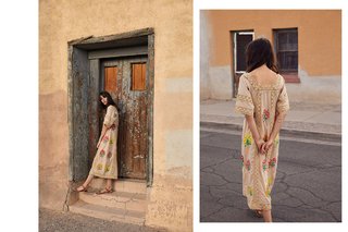 Carly Foulkes feet photo thumbnail