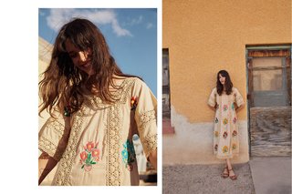 Carly Foulkes feet photo thumbnail