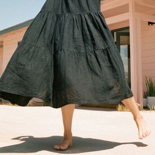 Carly Foulkes feet photo thumbnail