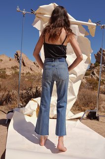 Carly Foulkes feet photo thumbnail