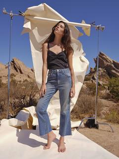 Carly Foulkes feet photo thumbnail