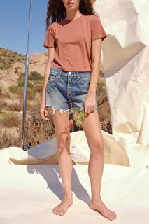 Carly Foulkes feet photo thumbnail