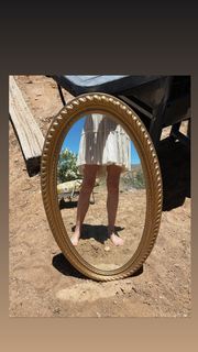 Carly Foulkes feet photo thumbnail