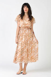 Carly Foulkes feet photo thumbnail