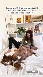 Carly Foulkes feet photo thumbnail