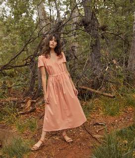 Carly Foulkes feet photo thumbnail