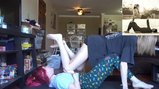 Carly Incontro feet photo thumbnail