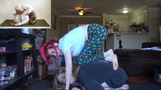 Carly Incontro feet photo thumbnail