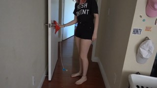 Carly Incontro feet photo thumbnail