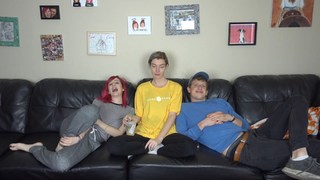 Carly Incontro feet photo thumbnail