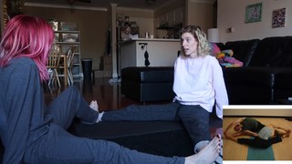 Carly Incontro feet photo thumbnail