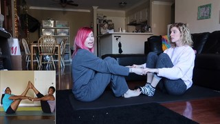 Carly Incontro feet photo thumbnail