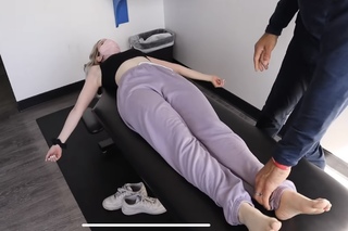 Carly Incontro feet photo thumbnail