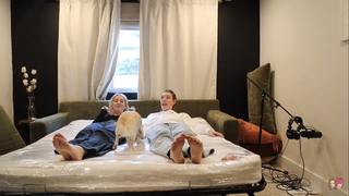 Carly Incontro feet photo thumbnail