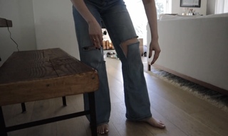 Carly Incontro feet photo thumbnail