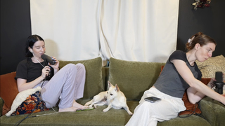 Carly Incontro feet photo thumbnail