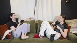 Carly Incontro feet photo thumbnail