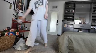Carly Incontro feet photo thumbnail