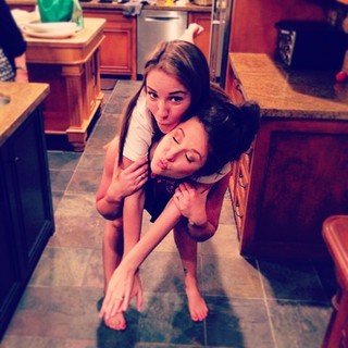 Carly Patterson feet photo 9