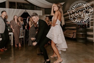 Carly Pearce feet photo 11