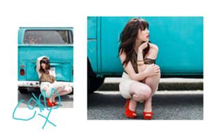 Carly Rae Jepsen feet photo thumbnail