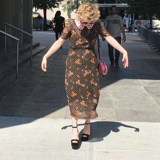 Carly Rae Jepsen feet photo thumbnail
